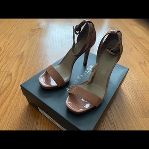 Ann Taylor blush pink heels size 7
